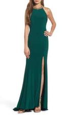 MAC DUGGAL BEADED HALTER NECK EMERALD GOWN  sz 12