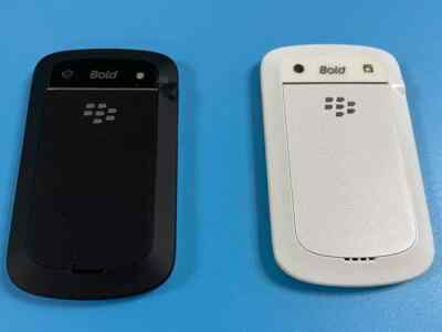 BlackBerry Bold 9900 - 8 GB - White (Unlocked) for sale