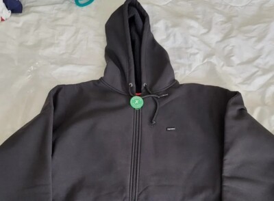 SUPREME FW'18 Gore-Tex Windstopper Full Zip Hooded Sweatshirt