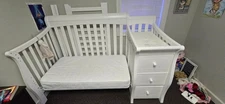 White, Storkcraft 5 in 1 convertible baby crib and changer with mattress