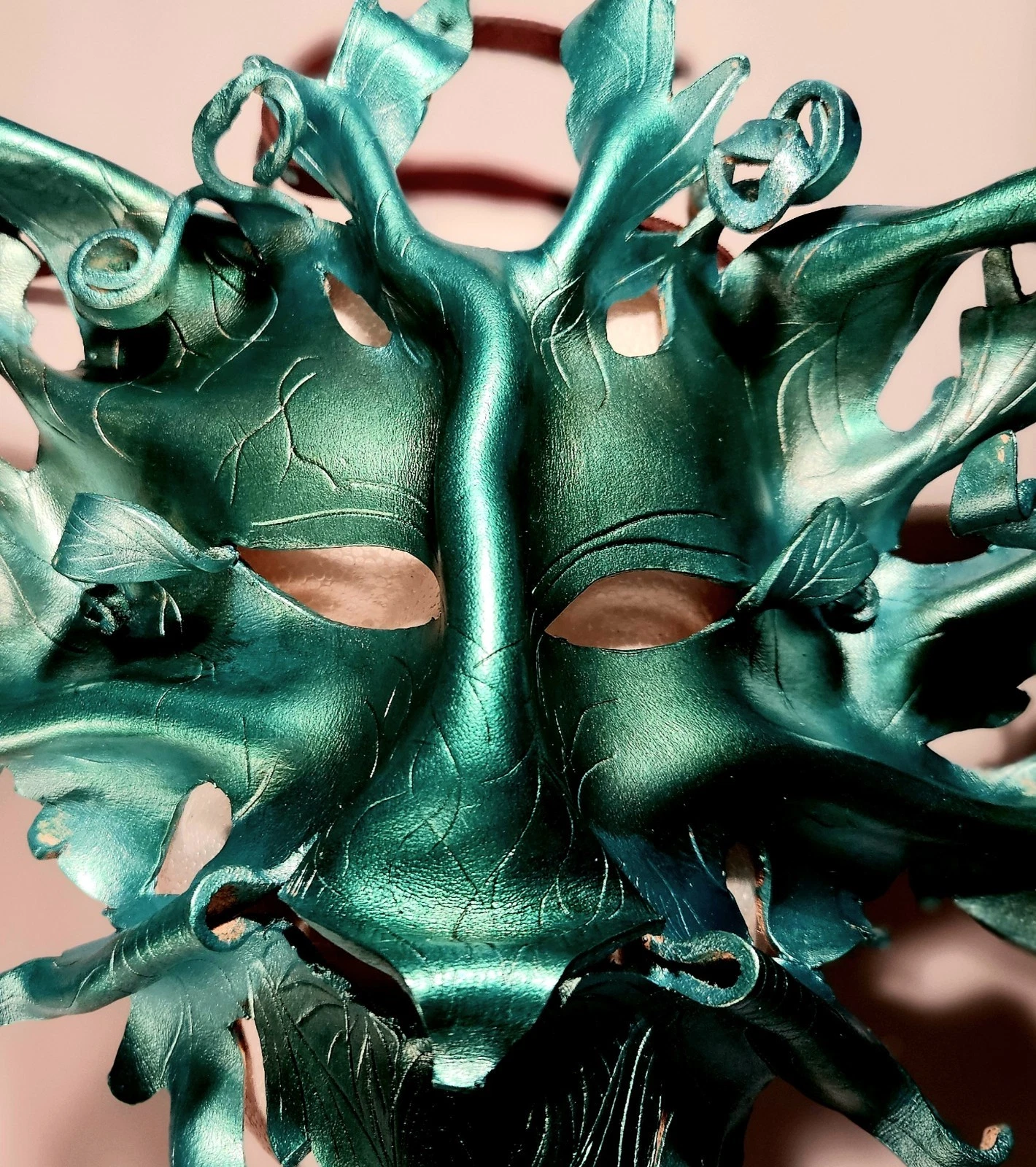 LEATHER GREEN MAN MASK