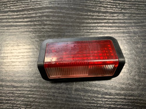 BMW 3 E46 2002 Kofferraumbeleuchtung 8368577 GSD35464