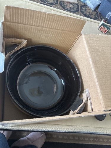 Sango NOVA BLACK 4932 Stoneware 2.5 Quart Round Covered Casserole Oven Proof New - Picture 15 of 24