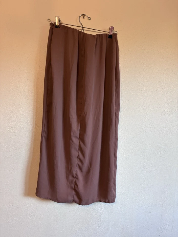 Falda midi envolvente Oak + Fort marrón para mujer talla M cintura alta Foto 3 de 4