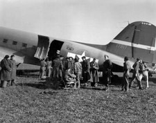 British soldiers taken captive North Africa prisoners Italy escape- WWII Photo