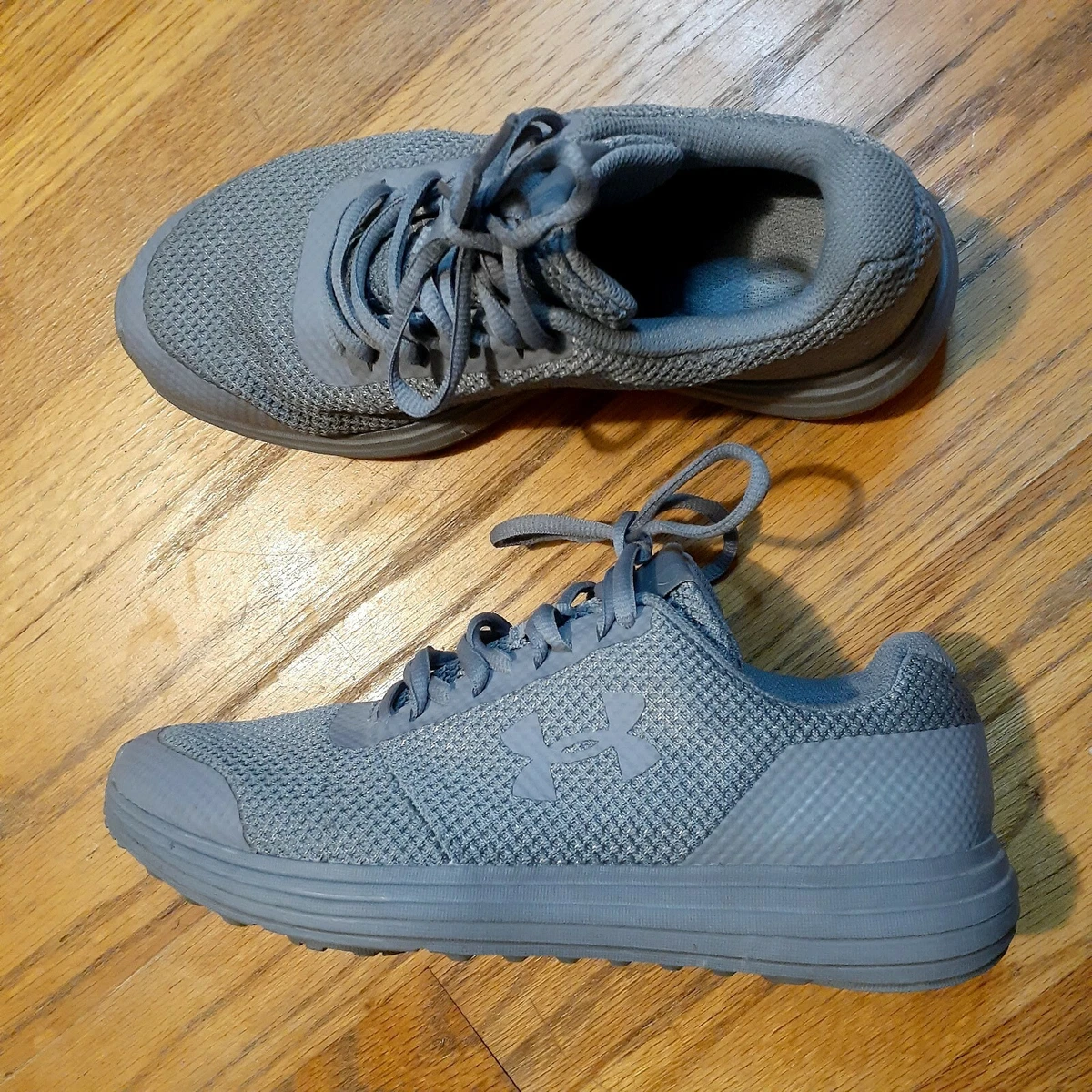 Under armour grey tennis clearance shoes