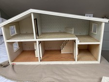 VINTAGE LUNDBY 1980s  Gothenburg Dolls House great for age 