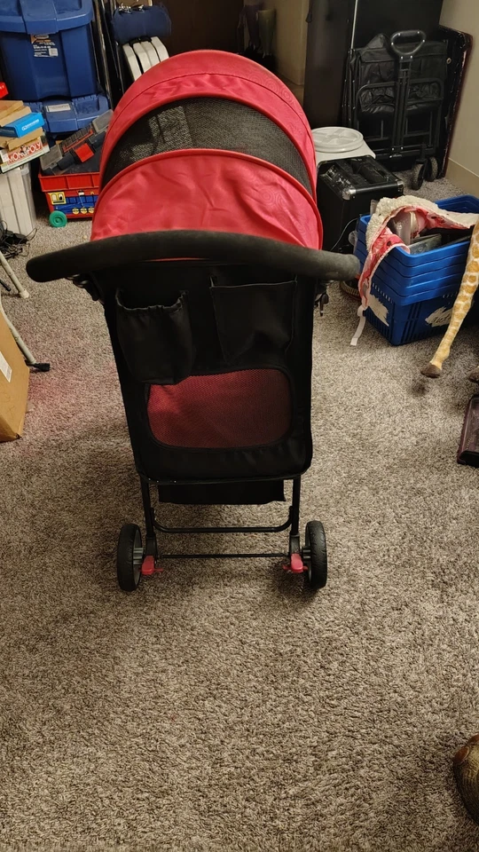 Regal Plus Lightweight 4 Wheel Foldable Dog Pet Stroller Raspberry Sorbet Pink - Image 2 of 4