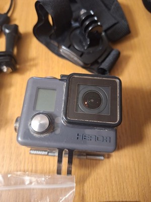GoPro Hero+ Set (+Gratis Actioncam/Erstzteilspender)