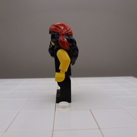 LEGO&reg; Pirate Chess Queen pi172 Bandana Eye Patch Female Pirates III 40158