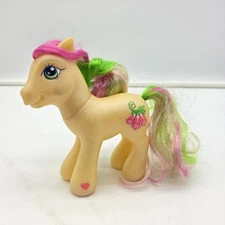My Little Pony Fancy Flora MLP Garden Set Pony – Strawberry Mark – 5" – Hasbro