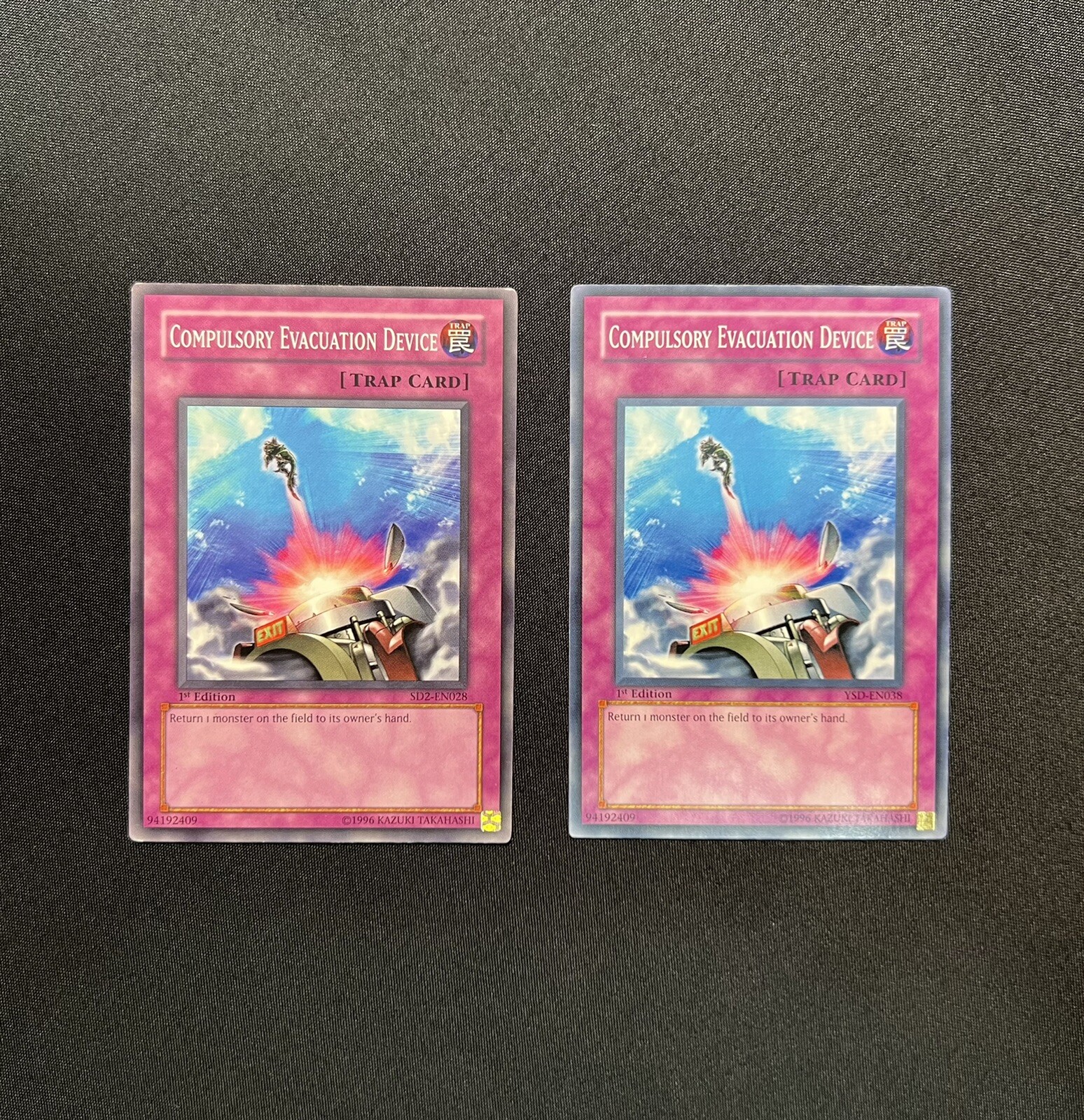 Yu-Gi-Oh Compulsory Evacuation Device 1st Ed Common SD2 VLP x2 YSD NM x1