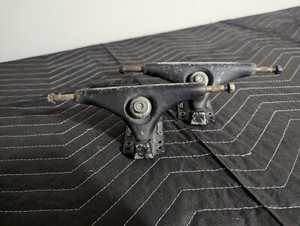 Gullwing Charger Longboard Skateboard Neil Carver Trucks 50-degree