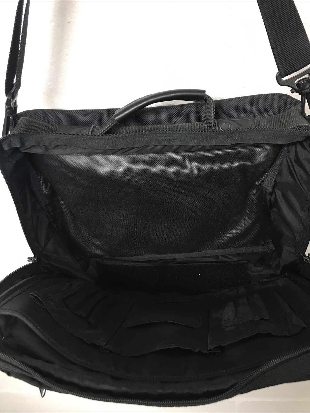 Codi Black Briefcase Computer Bag Adjustable Leat… - image 10