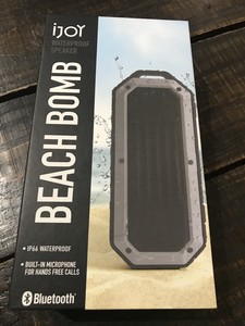 waterproof shockproof speaker