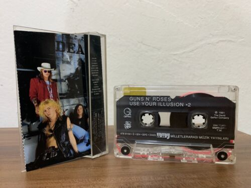 Guns N' Roses ORIGINAL USED turkish casette cassette MUSIC TAPE VHTF RARE - Picture 2 of 3