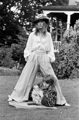 David Bowie pop star song writer whose wife Angie three weeks ago - Old Photo