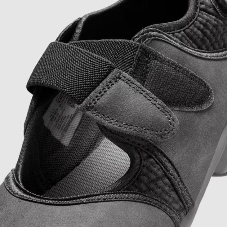New Nike Women's Air Rift Shoes - Medium Ash/ Flat Pewter (IO0278