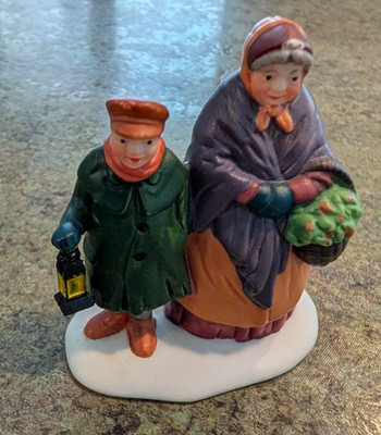 Vintage Dept 56 Carolers on the Doorstep Figure Heritage Village