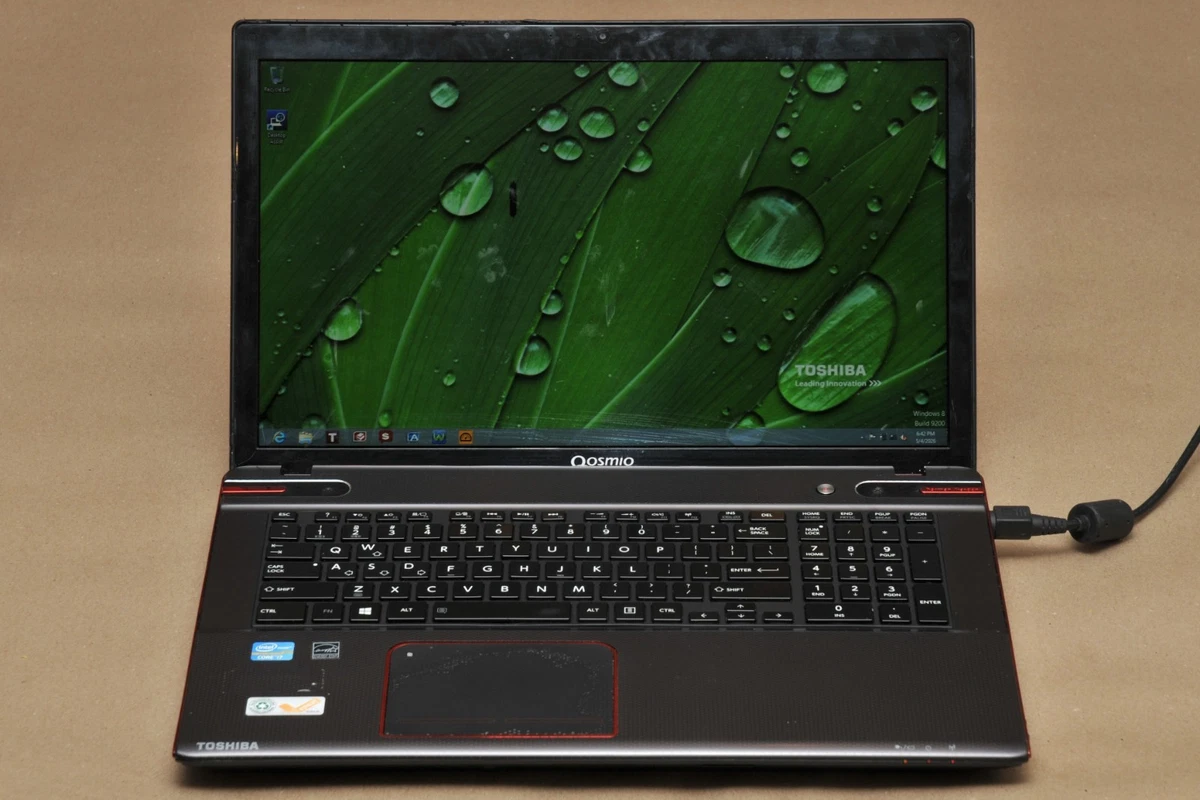 Preços baixos em Toshiba Qosmio Notebooks/Laptops | eBay