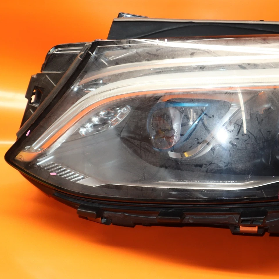 Faro izquierdo mercedes benz gle550 e híbrido 2016 2017 2018 led a1669061903 oem Foto 2 de 4
