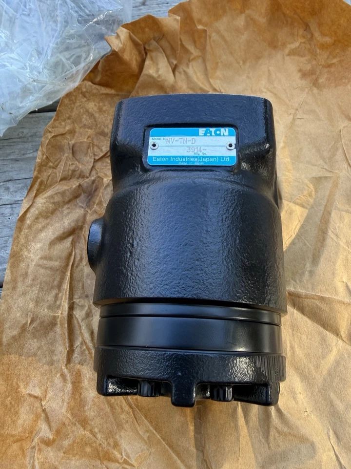 Komatsu Genuine Part 425-64-31100 Steering Valve - Image 4 of 4