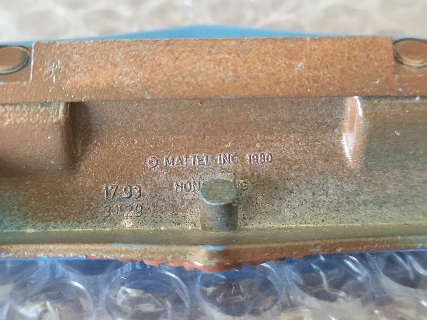 1980 Mattell The Littles Playhouse Victorian Sofa Blue Metal Dollhouse 