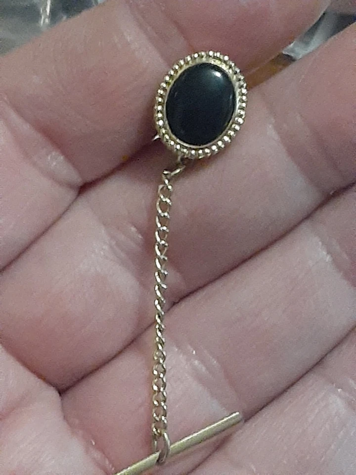 Avon Cuentas de Vidrio Negro Tono Dorado Metal Tie Tack con Cadena Foto 4 de 4