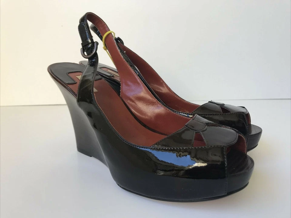 Max Studio Mujer Cleo Slingback Charol Plataforma Tacones de Cuña 7.5M Foto 4 de 4