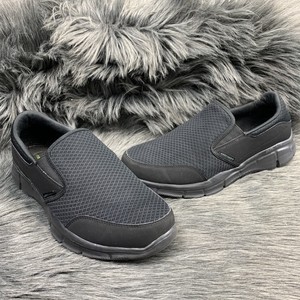 black mesh skechers