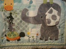 Lambs  Ivy Yoo-Hoo Giraffe Elephant Alligator Animal Print Quilt