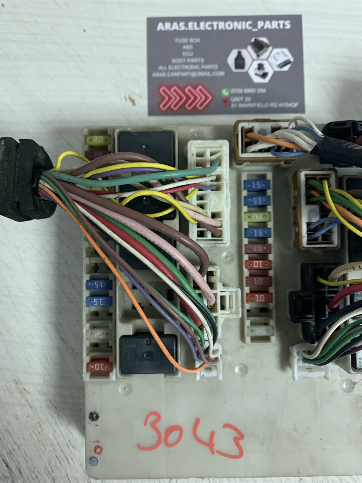 Renault Clio MK3 Modus engine compartment fuse box UPC 336217B for  