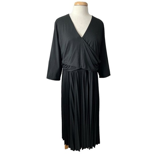 Cato Dress Women's XL Black White Striped Knit Midi