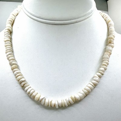 Vintage 1970 s Puka Shells Authentic Hawaiian Made Estate Item