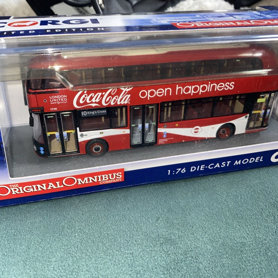 Corgi Omnibus Coca cola coke om46623 London United bus 10 Kings Cross 1.76 - Image 2 of 3