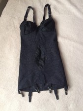 Rago 34B Black Lacette 6 Garter Extra Firm Open Bottom Shaper  9357 Pre-owned