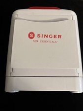 SINGER Sew Essentials Foldup Case Sewing Kit Portable Organizer No thread