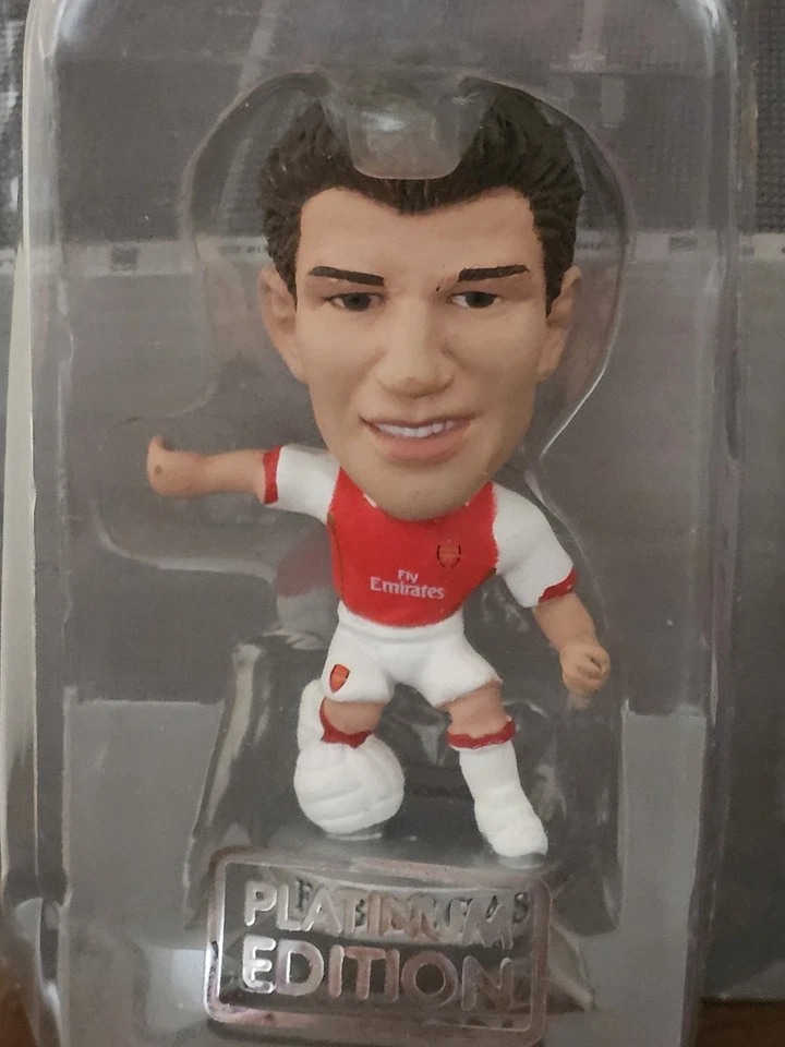Corinthian Platinum Prostars Fabregas Arsenal FC Football Figure Silver - Image 2 of 4