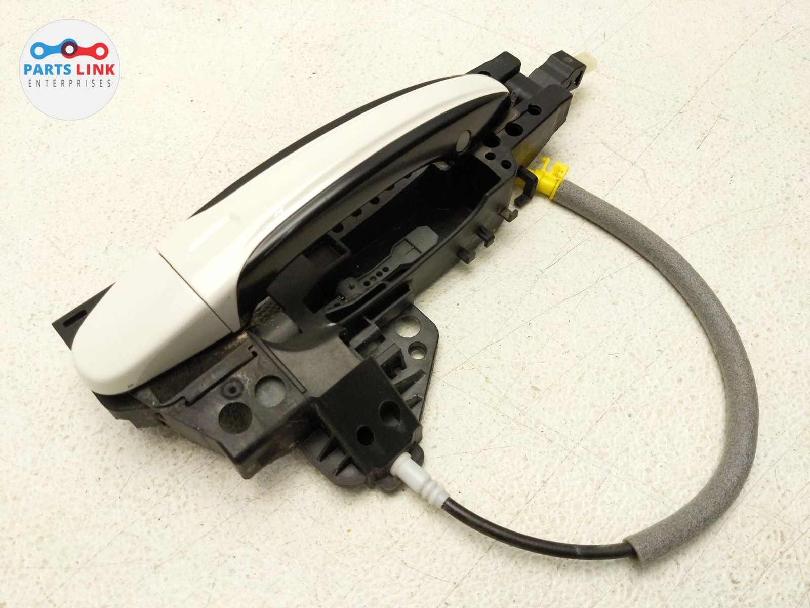 Bentley Bentayga 2016-2020 Rear Right Outer Door handle White