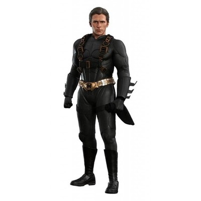 BATMAN BEGINS SIXTH SCALE FIGURE BY HOT TOYS MOVIE MASTERPIECE SERIES