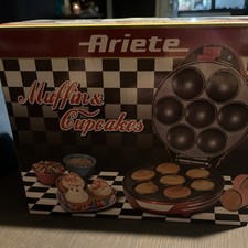 Ariete - Retro Muffin und Cupcake, Antihaft Teller, Easy Clean, 700W, Rot Neu