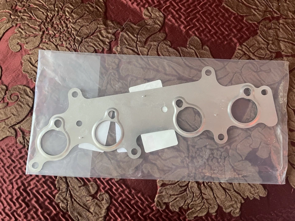 For 2005-2023 Toyota Tacoma 2.7L L4 Exhaust Manifold Gasket Set Fel-Pro 2006 - Image 2 of 2