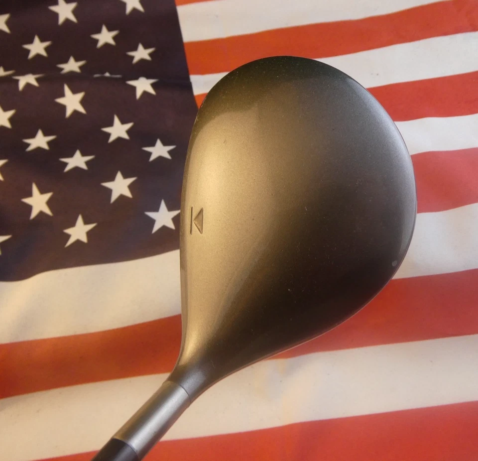 Controlador COMO NUEVO 10,5* TITLEIST Pro Titanium 975J UST Pro Force V2 Graphite R Flex Foto 3 de 4