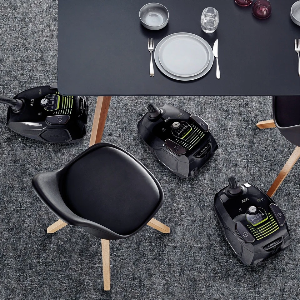 AEG VX7 Staubsauger mit Beutel und Kabel 12 m Radius VX7-2-ÖKOX Schwarz - Bild 4 von 4