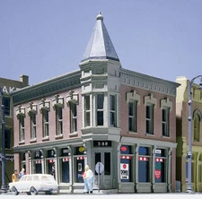 NEW Design Preservation Corner Turret Building Kit N Train 51300 FREE US SHIP