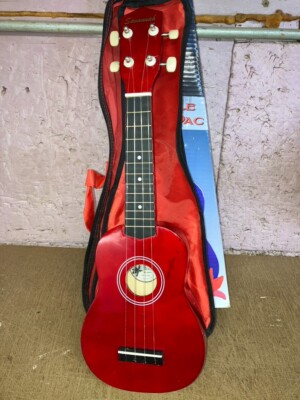 Savannah SU-105-RD Soprano Size Acoustic Ukulele Uke With Gig Bag Red