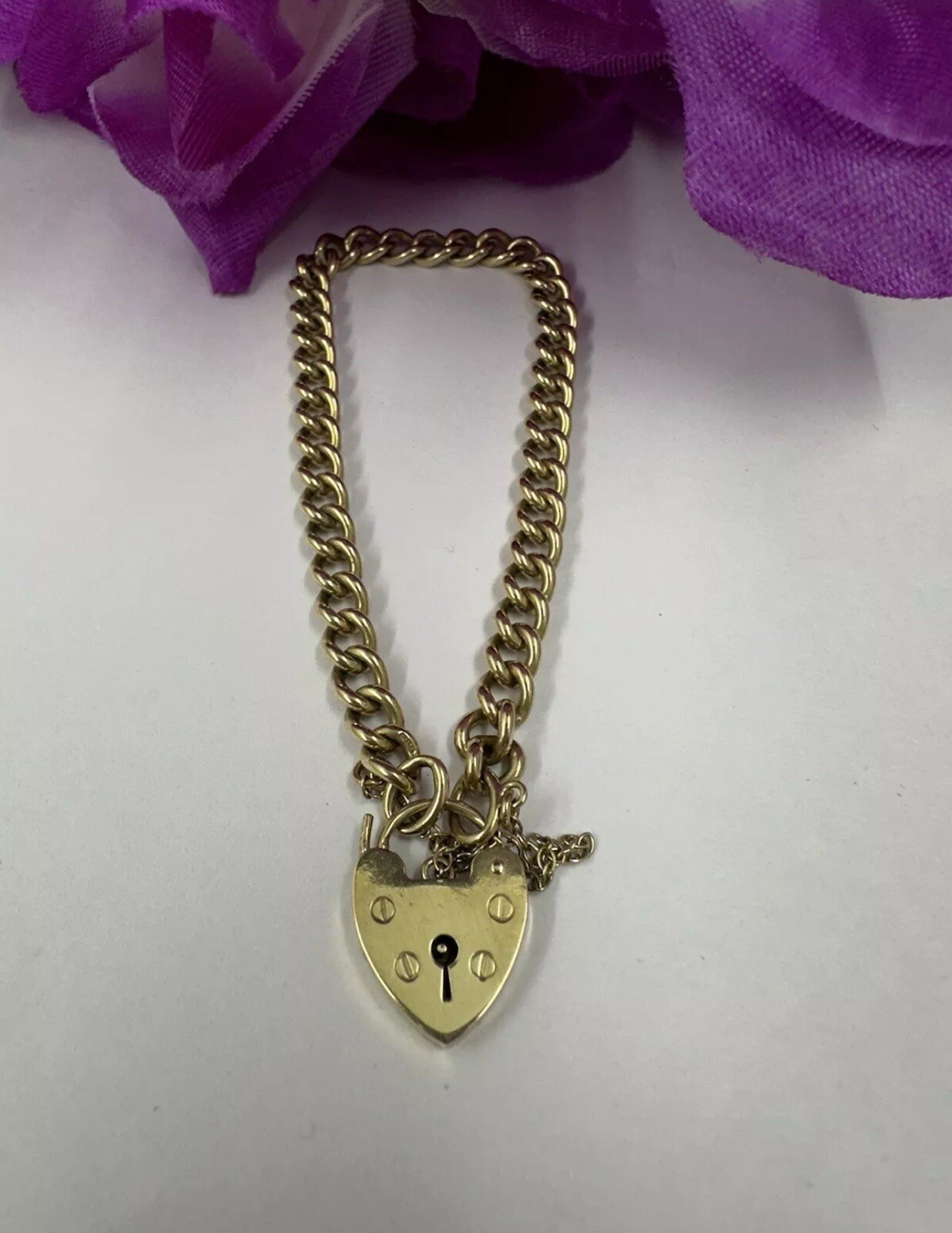 Classic 9ct Yellow Gold Curb Bracelet With Padlock Clasp 16.1g