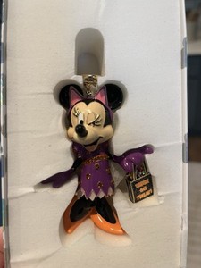NEW Disney Baublebar Halloween Minnie Cat Bag Charm