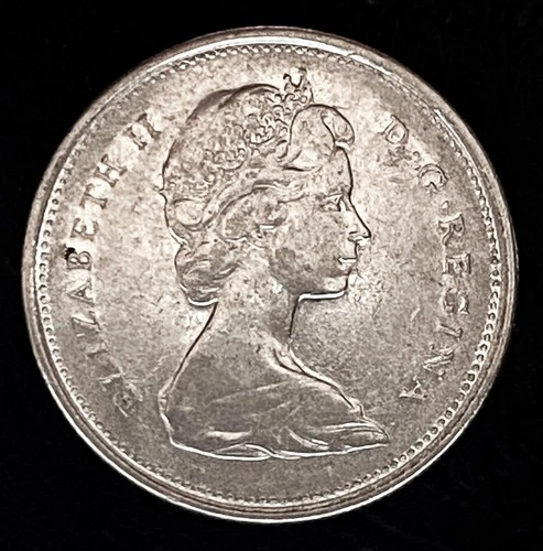 1967 Canada Confederation Bobcat Quarter 25 c Elizabeth II 80% Silver 5.83g 1