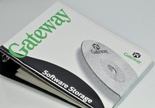Original Vintage Gateway Computer CD Storage Binder, No Discs, Used Condition